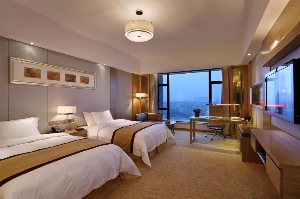 Sovereign Hotel Zhanjiang Ruang foto