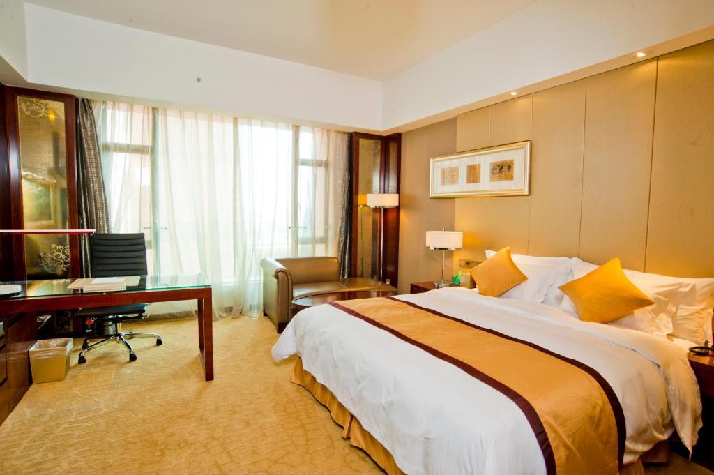 Sovereign Hotel Zhanjiang Ruang foto